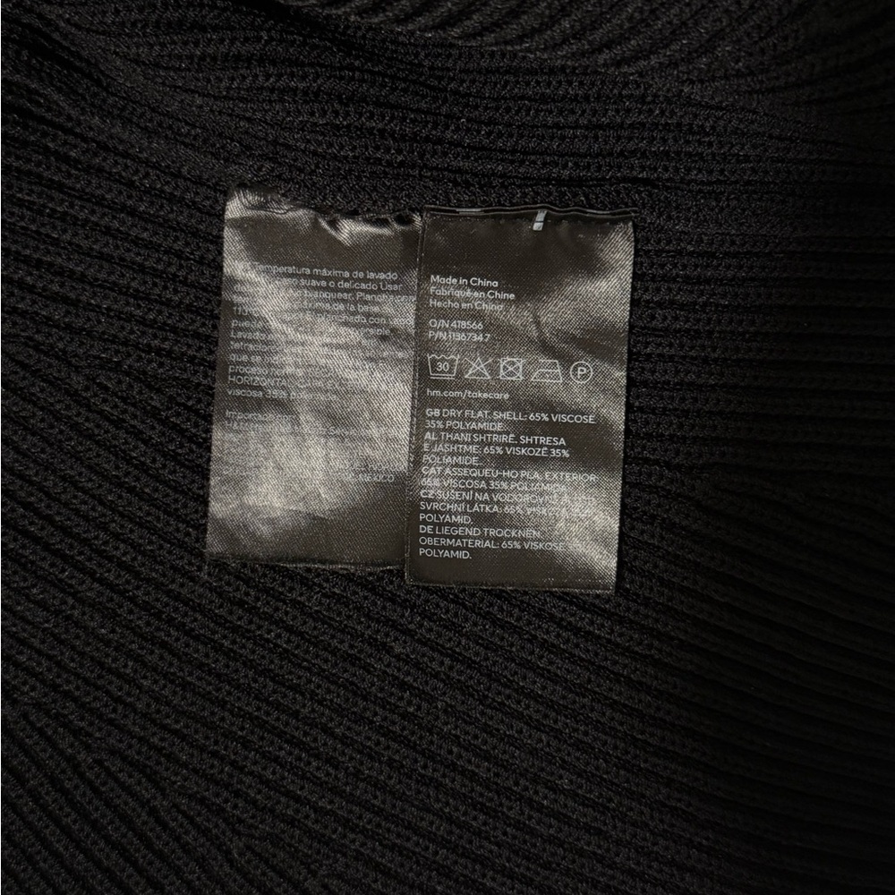 H&M Rib- Knit Top - Picture 5 of 5